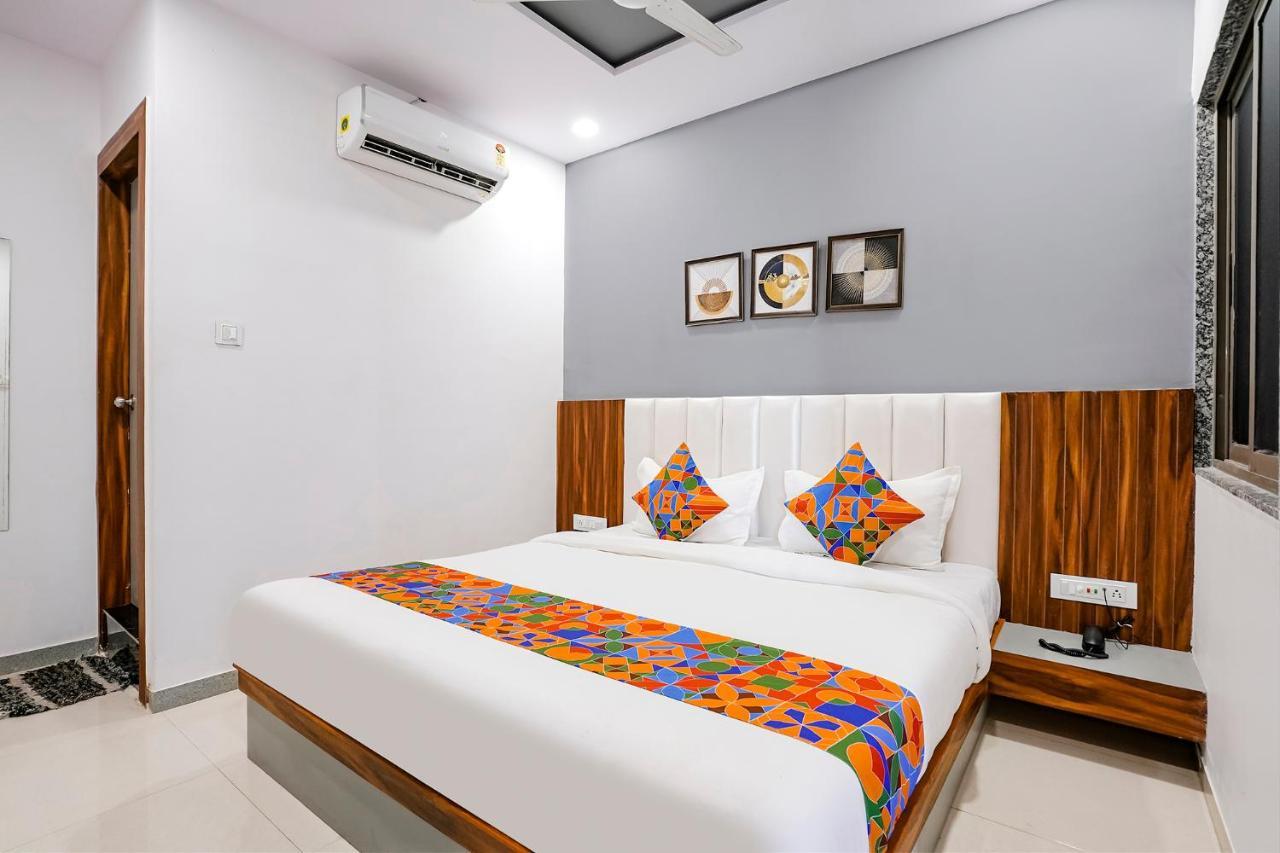 Fabhotel Magnus Surat Esterno foto