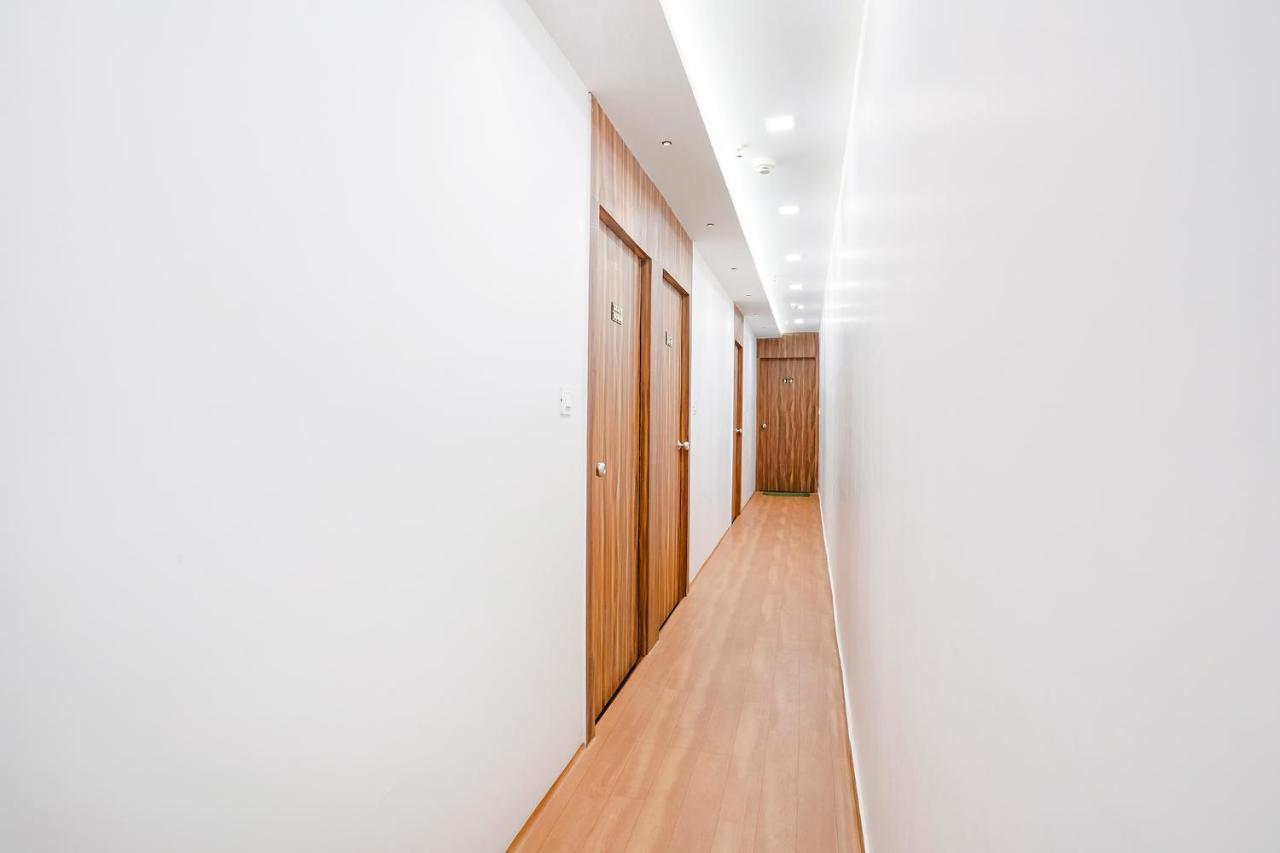 Fabhotel Magnus Surat Esterno foto